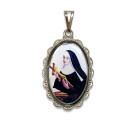 MD128077 - Medalha Santa Rita de Cássia Rendada Níquel - 4,1x2,6cm