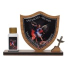 QD1987000 - Adorno de Mesa Escudo São Miguel Arcanjo c/ Porta Água Benta - 12x16,5cm