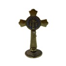 CU830027 - Crucifixo de Mesa São Bento Metal Ouro Velho - 11x7cm