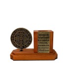 PT2010500 - Porta Canetas São Bento c/ Medalha e Oração Madeira - 8x14cm